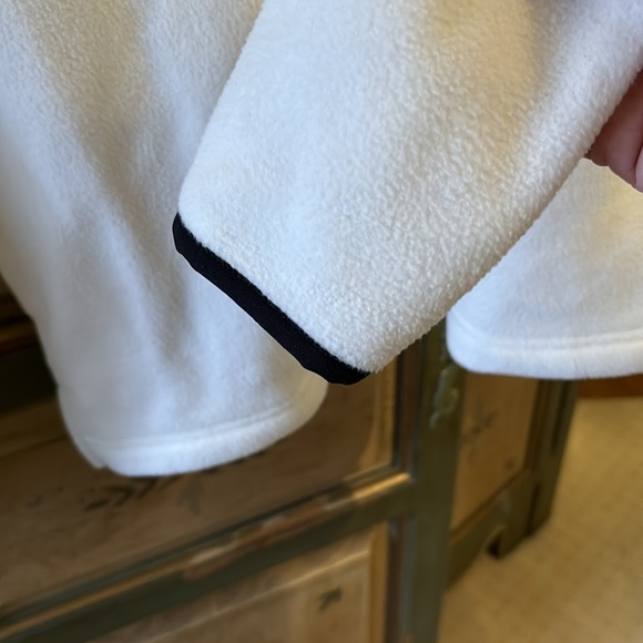 Brand new Pink fleece - Picture 2 of 4